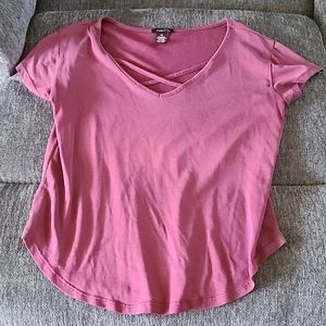 Burgundy Rue 21 T-Shirt